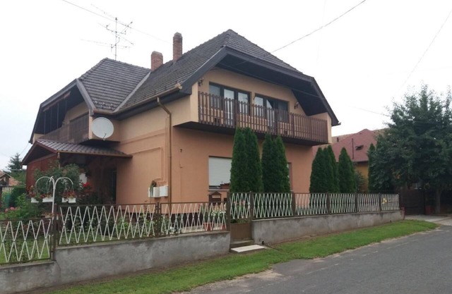Holiday apartment Balatonboglár for 1 - 6 persons with 3 bedrooms - Holiday apartment