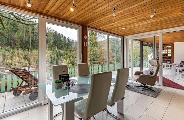 Holiday Apartment in the Nature with Shared Garden, Terrace & Wi-Fi