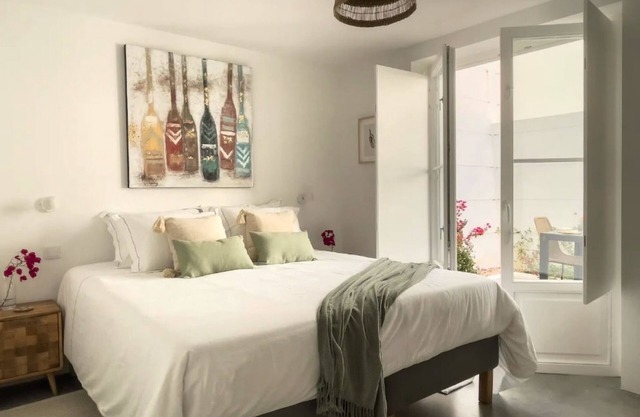 Holiday Apartment "Jasmine House" with 2 Private Terraces & Wi-Fi