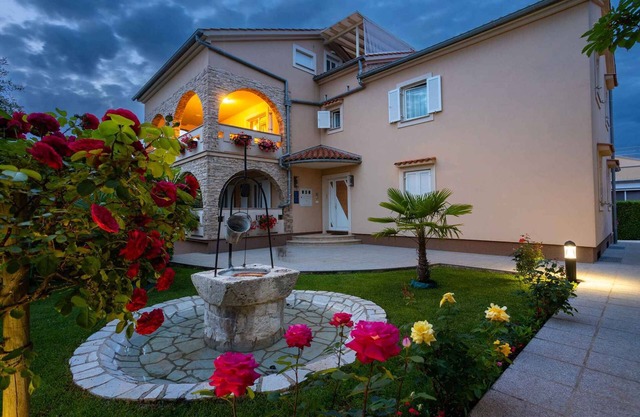 Holiday apartment mit Klimaanlage und Terrasse
