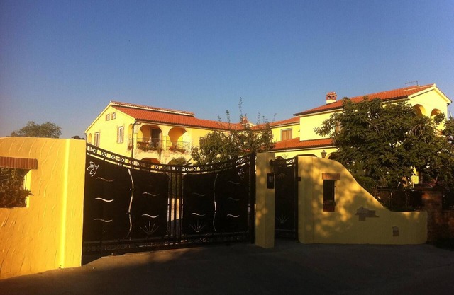 Holiday apartment Nova Vas for 2 - 5 persons with 2 bedrooms - Holiday apartment in one or multi-fam