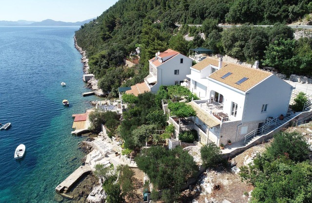 Holiday apartment Slano for 1 - 4 persons with 2 bedrooms - Row house