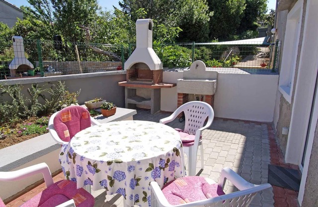 Holiday apartment Veli Losinj for 1 - 3 persons with 1 bedroom - Holiday house