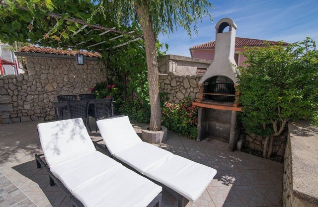 Holiday apartment Veli Losinj for 1 - 3 persons - Holiday house