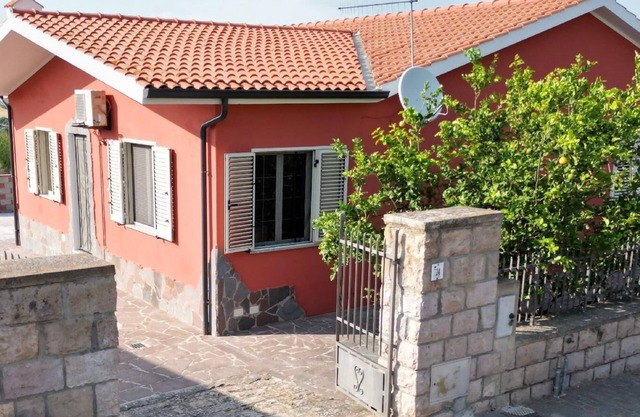 Holiday apartment Villarios for 2 - 9 persons with 3 bedrooms - Holiday house