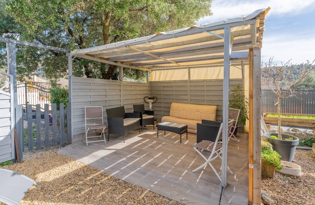 Holiday Apartment 'Villa les Lauriers' with Mountain View & Wi-Fi