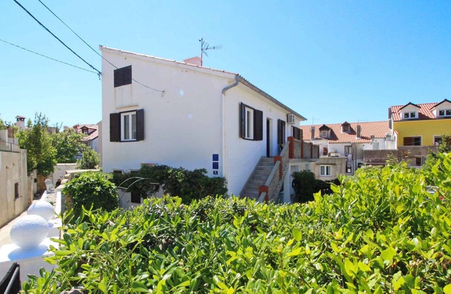 Holiday apartment with air conditioning
