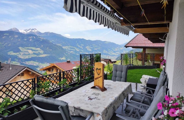 Holiday Apartment "Zillertalblick" with Panorama Mountain View & Terrace