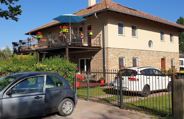 Holiday apartment Zamárdi for 1 - 6 persons with 4 bedrooms - Twin house