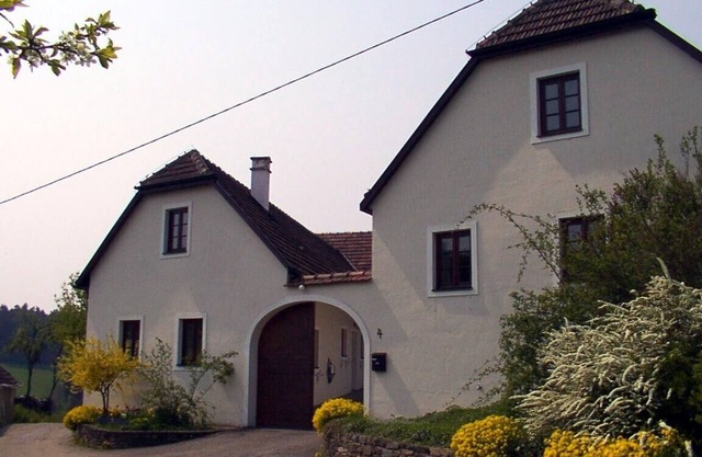 Holiday home at a miniature farm in the Jauerling/Wachau area