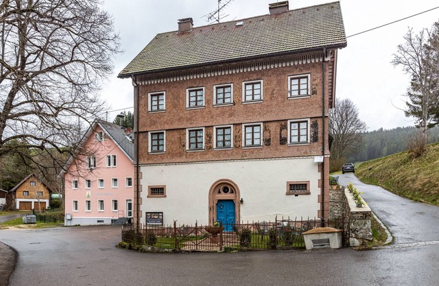 Holiday Home "Altes Pfarrhaus" with Private Garden & Wi-Fi