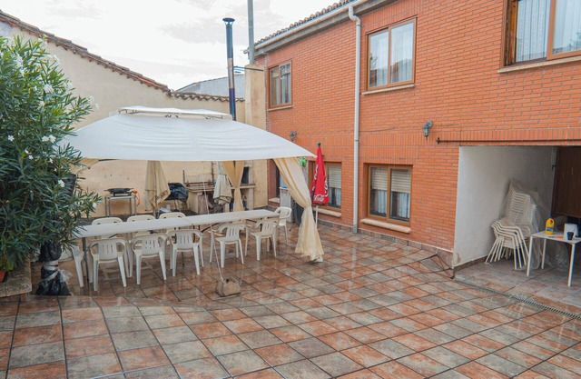 Holiday Home 'Arco De Villahoz' with Shared Terrace, Balcony and Wi-Fi