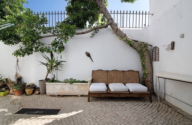 Holiday Home 'Casa da Cidade De Loulé' with Private Terrace and Wi-Fi