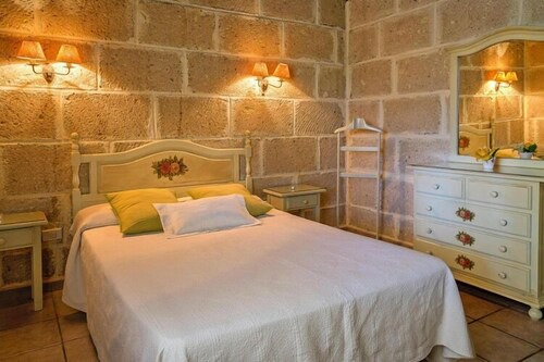 Holiday home in Malpais de Candelaria with a garden