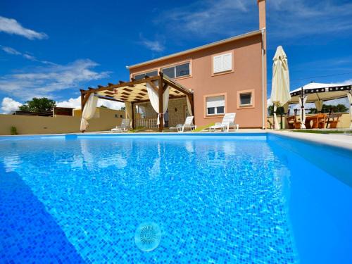 Holiday Home Frane by Interhome