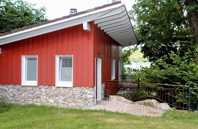 Holiday Home 'Gästehäusle' with Private Garden, Balcony and Wi-Fi