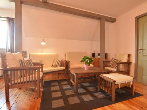 Holiday Home in Heppenbach with garden