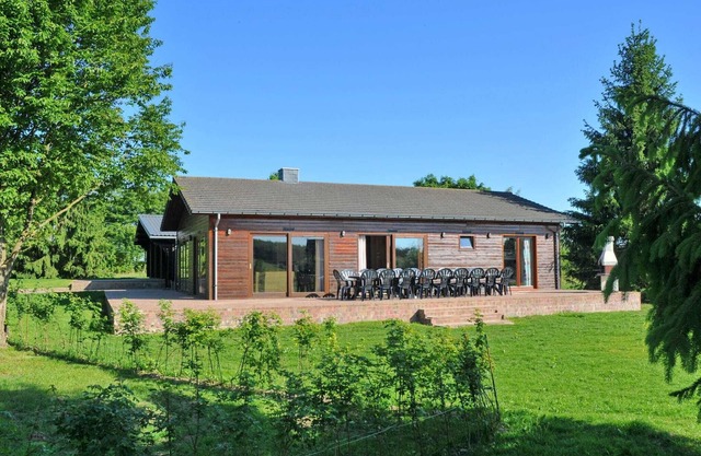 Holiday Home in Houyet with Private Sauna