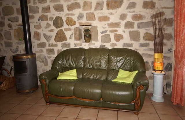 Holiday Home in Saint-Pons near Forest