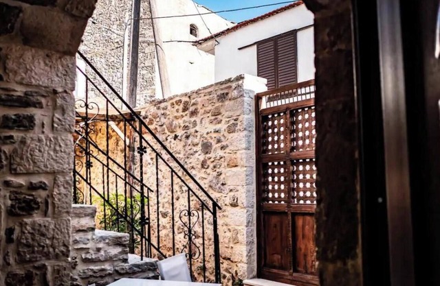 Holiday Home 'Kalykas' with Mountain View, Wi-Fi and Air Conditioning
