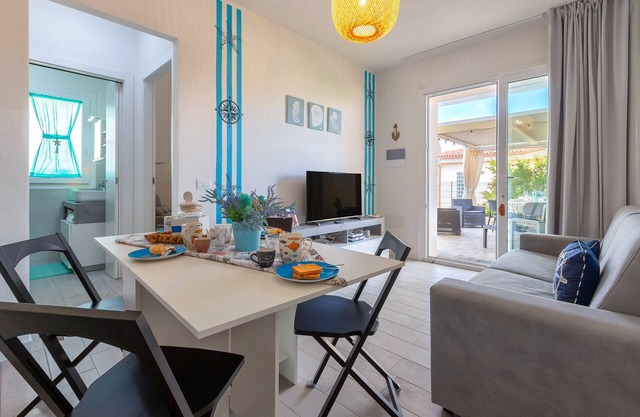 Holiday Home 'Marachele' with Shared Pool, Private Garden and Air Conditioning