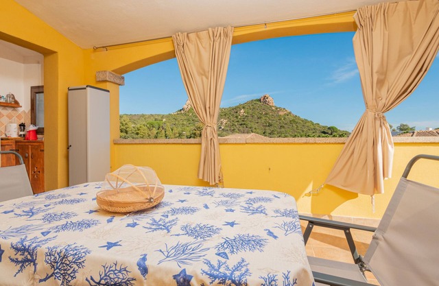 Holiday Home 'Seahouserent' with Large Terrace with Sea View, Garden & Wi-Fi