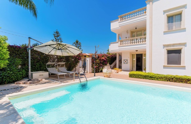 Holiday Home 'Sofia' with Shared Pool, Balcony and Air Conditioning