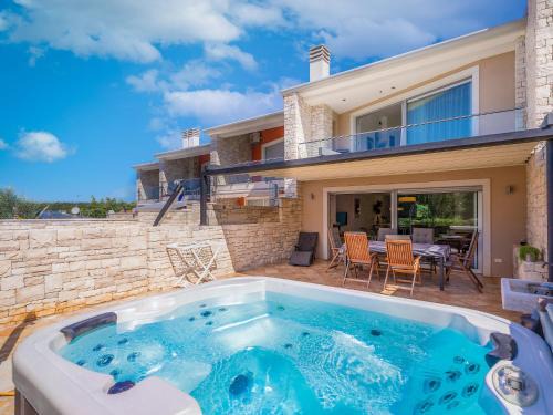 Holiday Home Sv- Ivan 1 by Interhome