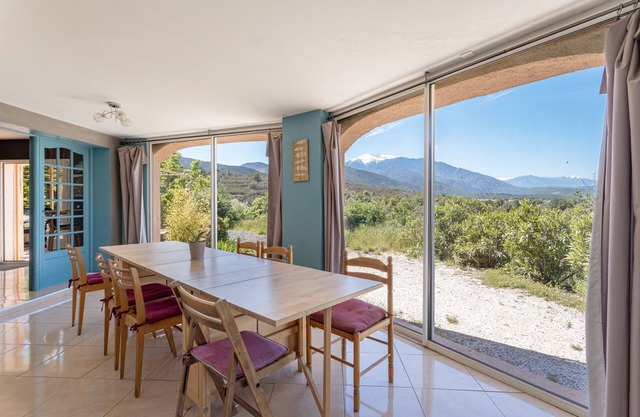 Holiday Home with Lake View, Private Garden and Balcony