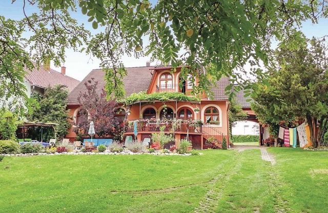 Holiday home with pool and paddling pool