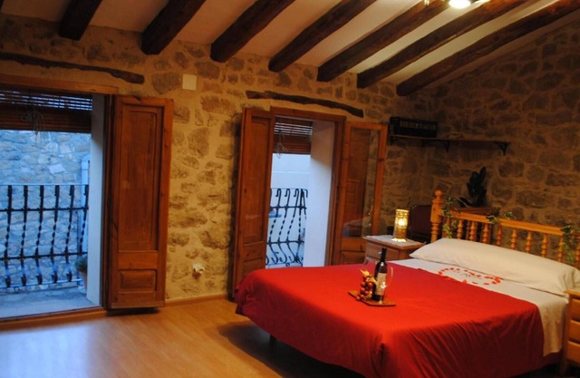 Holiday house Caseres for 2 - 6 persons with 3 bedrooms - Holiday house