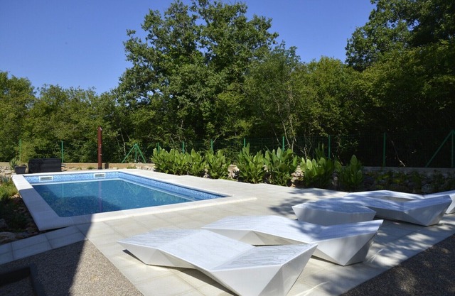 Holiday house Dobrinj for 1 - 8 persons with 3 bedrooms - Holiday home