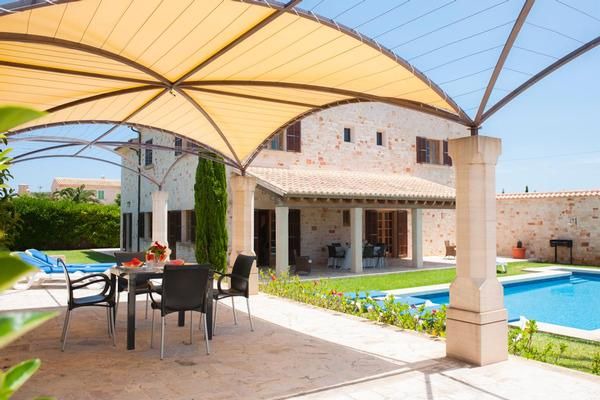 Holiday house Es Llombards for 1 - 8 persons with 4 bedrooms - Holiday house
