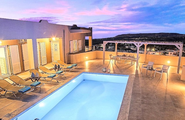 Holiday house Kourna for 1 - 12 persons with 4 bedrooms - Holiday house