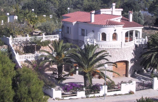 Holiday house L'Ampolla for 1 - 6 persons with 3 bedrooms - Holiday house