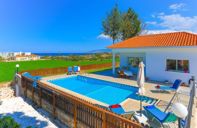 Holiday house Latsi for 1 - 6 persons with 2 bedrooms - Holiday home