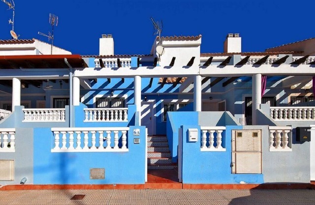 Holiday house Los Urrutias for 6 persons with 3 bedrooms - Row house