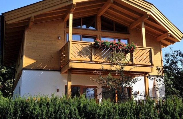 Holiday Maishofen Persons Bedrooms 