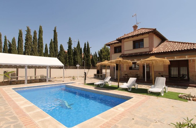 Holiday house Seseña Nuevo for 1 - 18 persons with 5 bedrooms - Holiday home