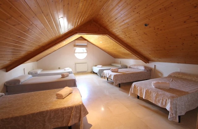 Holiday house Seseña Nuevo for 1 - 14 persons with 5 bedrooms - Holiday home