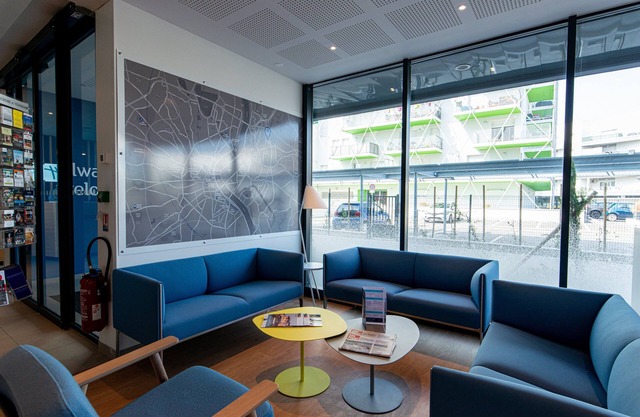 Holiday Inn Express Bordeaux - Lormont by IHG