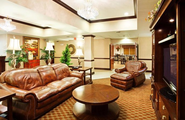 Holiday Inn Express Carrollton