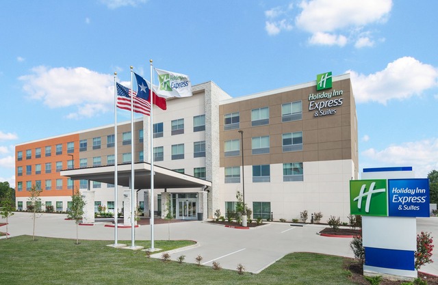 Holiday Inn Express & Suites Bryan, an Ihg Hotel