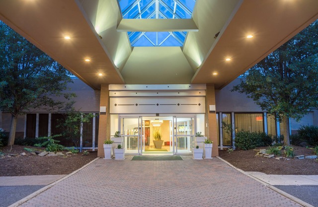 Holiday Inn Harrisburg - Hershey Area, I-81 by IHG