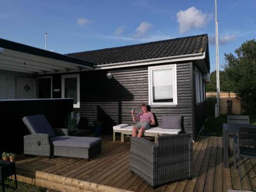 Holiday Joy By The Beach And Haderslevs Gems