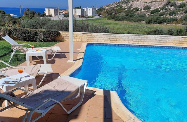 Holiday villa SUNJOY close to the beach