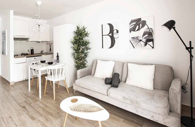 Holyhome Premium 