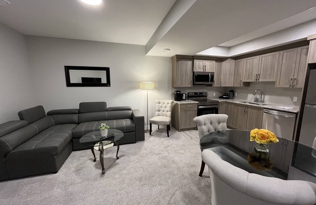 Home Away from Home - 1 King Sized Bedroom Basement Suite