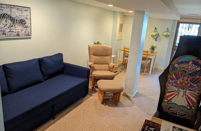 Home base for your DC adventures - near fun, great food, and public transport.n