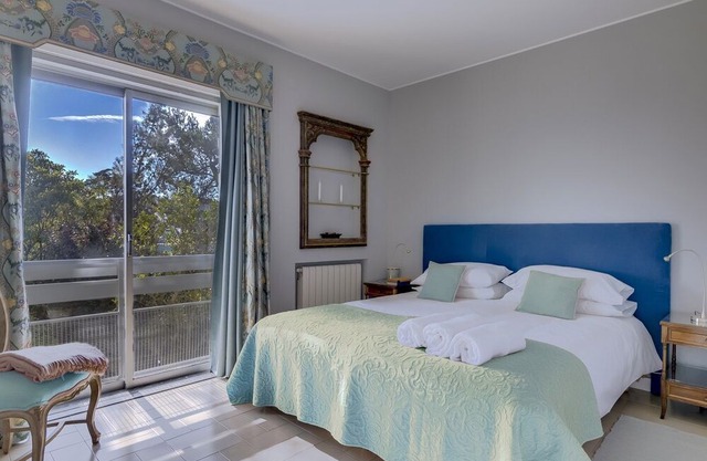 Home in Estoril - House 79